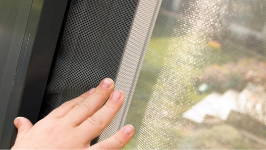 LOMAX Reference - Sítě proti hmyzu