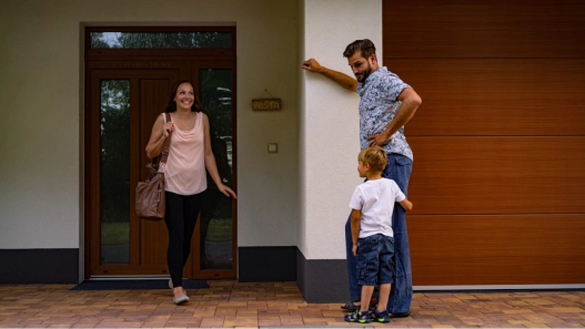 LOMAX Reference - Vchodové hliníkové dveře