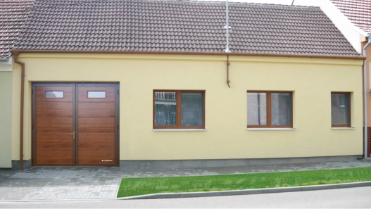 LOMAX Reference - Dvoukřídlá vrata