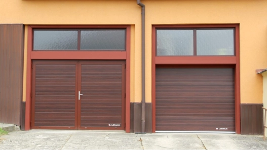 LOMAX Reference - Dvoukřídlá vrata