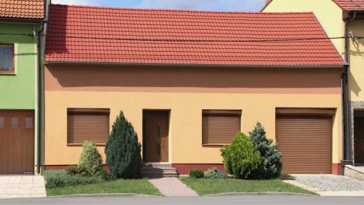 LOMAX Reference - Rolovací vrata