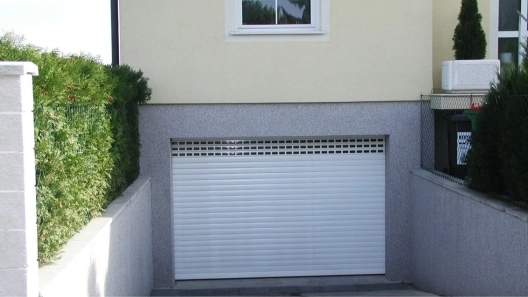 LOMAX Reference - Rolovací vrata