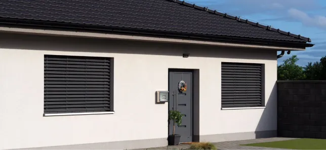 Venkovní žaluzie na domě v Břeclavi