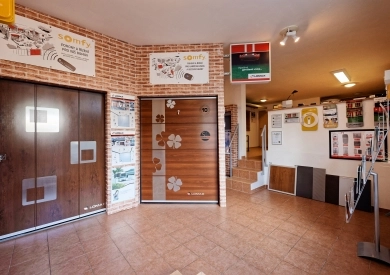 LOMAX Praha 8