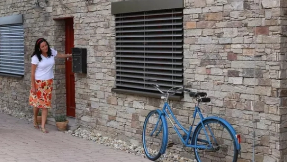 LOMAX rozšiřuje nabídku venkovních žaluzií o lamelu Z70